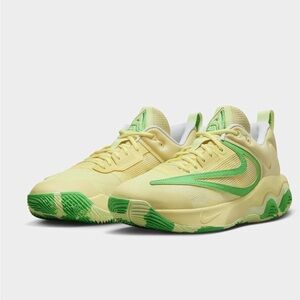 NIKE Giannis Immortality 3 Basketball Shoes
